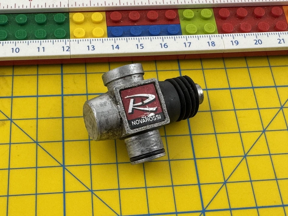 Carburetor Novarossi for Engines Internal Combustion Vintage modellismo - Image 1 of 1