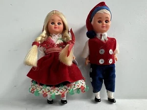 Lot of 2 Vintage Swiss Around The World Refrigerator Magnets - Picture 1 of 7