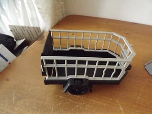 PLASTIC TOY LIVESTOCK farm animal TRAILER w/ HITCH FOR PULLING - Picture 1 of 3