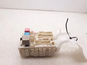 2008 TOYOTA YARIS 1.5L CABIN FUSE BOX - Picture 1 of 12
