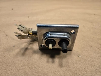 Jaguar XJS XJ6 XJ12 S3 Mirror Adjustment Switch DAC1738 - Image 1 of 4