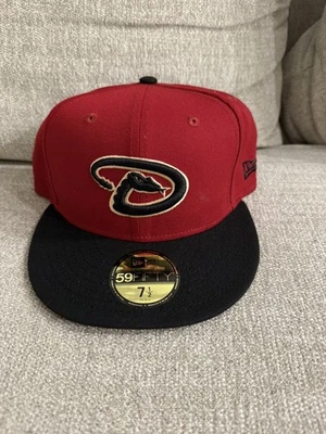 Arizona Diamondbacks Hat Cap Fitted Mens 7 1/2 Black MLB Baseball New Era red  - Image 1 of 3