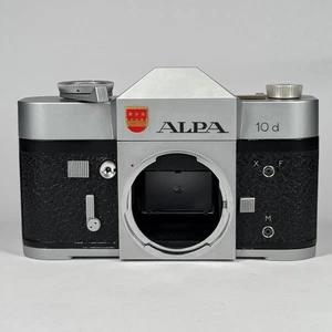 Corpo fotocamera reflex pellicola Alpa 10d 35mm made in Switzerland - Foto 1 di 7