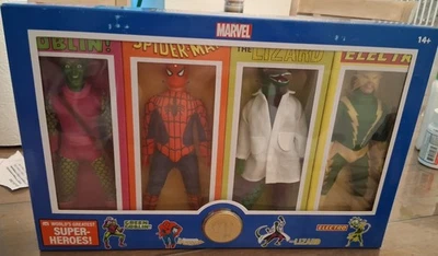 JUEGO DE FIGURAS DE ACCIÓN DISNEY SPIDER-MAN MEGO 8” WORLD’S GREAT SUPERHEROES + BONUS Foto 1 de 3