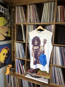 Camiseta Amplified T REX Medium Glam Rock en muy buena condición blanca - Imagen 1 de 4