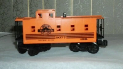 Lionel Rio Grande 9077 S-P Type Caboose - Image 1 of 4