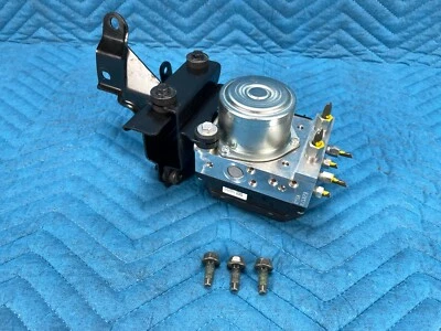 Atuador de bomba de freio antibloqueio Nissan LEAF ABS com suporte 476603NA0A 2011 2012 FABRICANTE DE EQUIPAMENTO ORIGINAL - Imagem 1 de 4