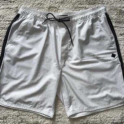 RIP CURL VAPORCOOL Mens Boardshorts Sz M Medium Volley Swimwear Board Shorts - Image 1 of 4