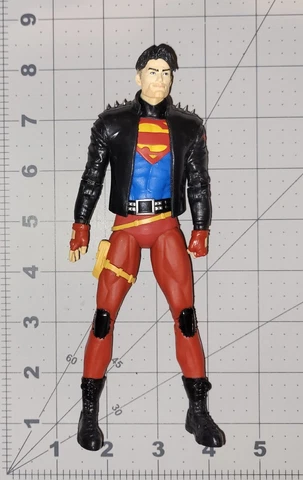 McFarlane DC Multiverse Kon El Superboy 7" Scale Action Figure Cover
