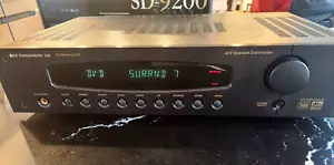 B&K Components Reference 30 Preamp / Processor  incl. original remote control - Picture 1 of 15