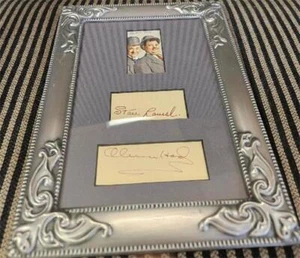 STAN LAUREL & OLIVER HARDY FRAMED CUT AUTOGRAPH WITH PICTURE RARE SIGNATURE - Picture 1 of 7