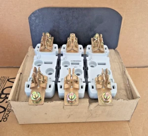 Socomec 65011031 Fuse Base Holder 250A 690V 3P Back Plate Mounted - Picture 1 of 9