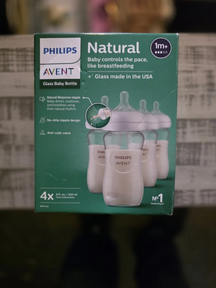 Бутылки из натурального стекла Phillips Avent 8 унций упаковка 4 шт. 1 м+ против колик - Изображение 1 из 3