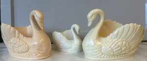 Vintage Regaline Pfirsich, Hellbraun und Elfenbein Schwan Pflanzgefäße Seifenschale - Bild 1 von 23