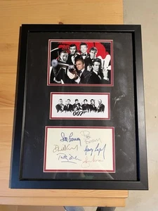 James Bond Facsimile Autograph Poster Picture Plaque James Bond Actors - Picture 1 of 4