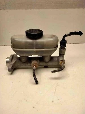 1988 1989 1990 1991 1992 1993 1994 1995 1996 FORD BRONCO Master Cylinder - Image 1 of 4