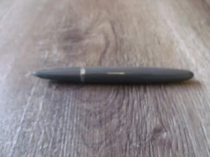 VINTAGE GRAY PARKER FOUNTAIN PEN NO CAP - Picture 1 of 1