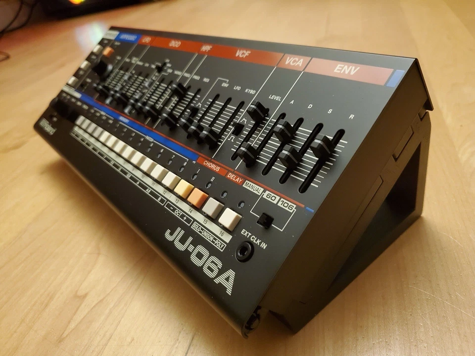 Roland Boutique Series Stand by PINE - Image 1 of 3