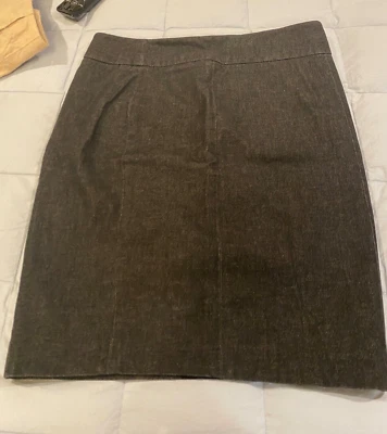 Saia Vince Feminina 6 Jeans Elástico Cinza Carvão Lápis Comprimento do Joelho - Imagem 1 de 4