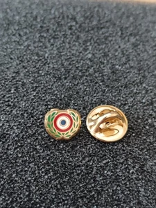 Pin's Pins Pin Enamel 53 Insigne Militaire France "Anciens Combattants " - Imagen 1 de 6