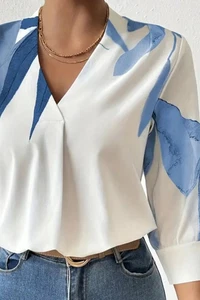 ladies V neck blouse. size 12/14. BNIP - Picture 1 of 6