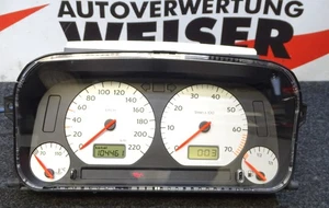 Tacho Kombiinstrument VW GOLF 3 1.8 Bj95 104.461km 1H0919861C - Bild 1 von 8