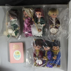 Precious Moments Nativity Doll Set w/ Bible - Picture 1 of 4
