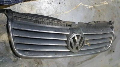 2001-2005 VW Volkswagen Passat 1.8 TURBO Front Radiator Grille GENUINE OEM NEW - Image 1 of 2