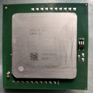 604 Socket CPU 64-bit Intel® Xeon® 2.80D GHz, 1M Cache, 800MHz FSB SL7TB - Picture 1 of 2