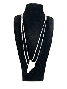 White Jordan #4 Shoe Pendant And Necklace - Picture 1 of 6