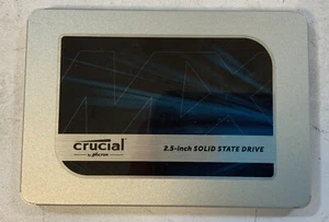Crucial MX500 1TB CT1000MX500SSD1 2.5" SATA SSD NS-F5D - Picture 1 of 3