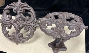 2 Large Drapery Medallion Cast Iron Curtain Tieback Holdbacks Vintage 6.5", DD-5 - Picture 1 of 3