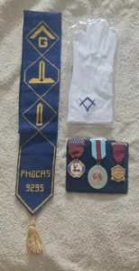 Masonic : Phocas 9295 sash, NEW gloves & 3 jewels as stated in post - Picture 1 of 2