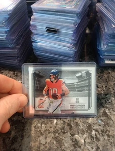 2024 Topps Signature Class #GA-4 Bo Nix Gridiron Ambassadors - Picture 1 of 2