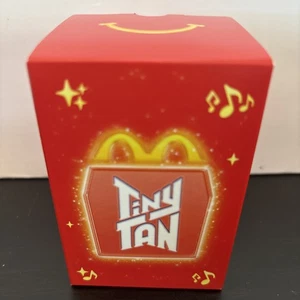 McDonald’s 2025 Tiny Tan BTS #9 Jin Happy Meal Figure Encore Edition Giocattolo - Foto 1 di 6