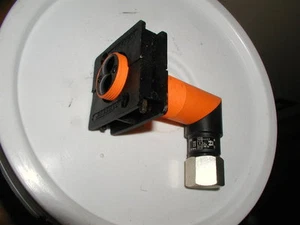 IFM EFECTOR OIR-FBOW PHOTOELECTRIC SENSOR - Picture 1 of 1