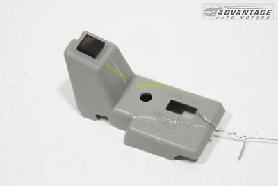 MAZDA CX-30 2020-2023 maletero trasero izquierdo techo alerón soporte OEM Foto 1 de 4