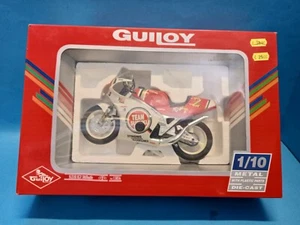 Suzuki RGV 500 Beatle Ref 13855 Die Cast Model Guiloy Bike 1:10 Nuovo - Foto 1 di 2