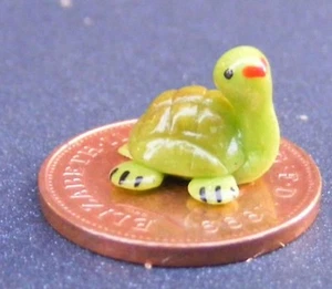 Dolls House Green Clay Tortoise Garden 1:12 Scale Miniature Animal Pet T8 tumdee - Picture 1 of 6