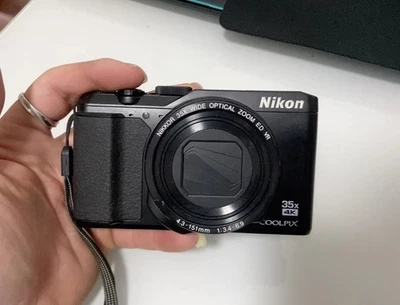 Nikon COOLPIX S9900 Digital Camera 16.0 MP 30x Optical Zoom Built-In Wi-Fi - Image 1 of 4