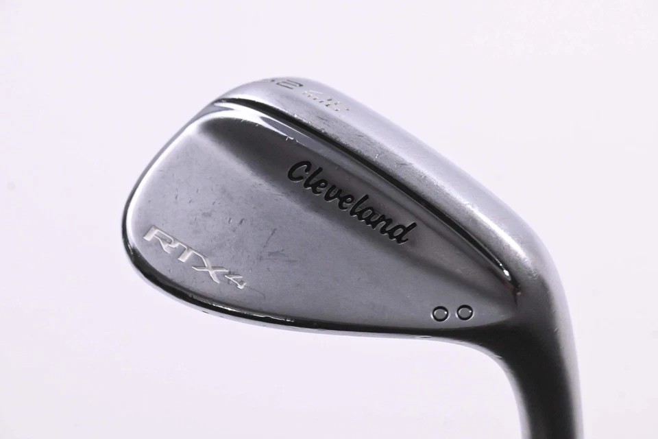 Cleveland RTX-4 Gap Wedge / 52 Degree / Stiff Flex Dynamic Gold S400 Shaft - Image 1 of 4