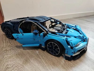 LEGO Technic - 42083 - Bugatti Chiron - Photo 1/4