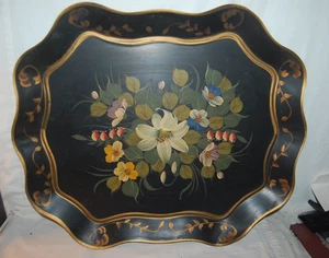 Vintage Tole Ware Tablett 20 3/4" x 17,5" schwarz überbackene handbemalte Blumen Metall - Bild 1 von 4