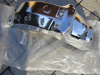 NOS 1984-85 YAMAHA XV700 XV1000 XV 700 1000 VIRAGO REAR FENDER 42X-21610-00-93 - Image 1 of 3