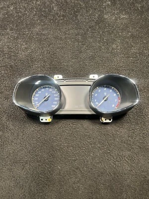 Maserati Quattroporte 2014 velocímetro medidor de racimo OEM 670009148 Foto 1 de 4