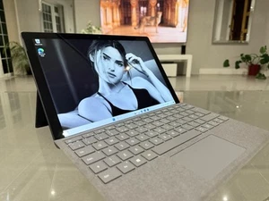 **HIGH SPEC** Microsoft Surface Pro 7 - i7 - 16GB - 256GB SSD! *EXCELLENT* - Picture 1 of 11