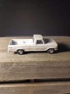 Premium Greenlight 1973 FORD F-100 White Pickup '73 HOBBY EXCLUSIVE *loose* - Picture 1 of 9