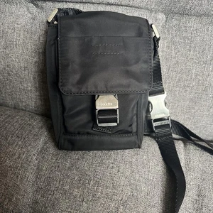 Borsa a tracolla Prada Sacoche in nylon nero dal Giappone - Foto 1 di 10