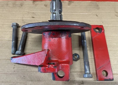 Large Pulley Driveshaft And Housing Assembly For Vicon CM165 CM240 Disc Mowers - Image 1 of 4