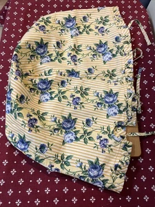 Longaberger Large Fruit or Apple Basket Liner Rose Trellis - Picture 1 of 3